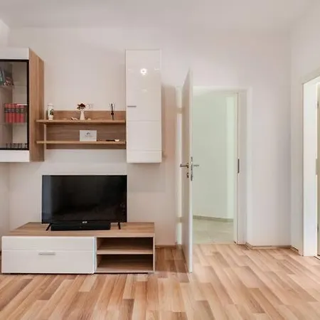Andela Apartment Makarska
